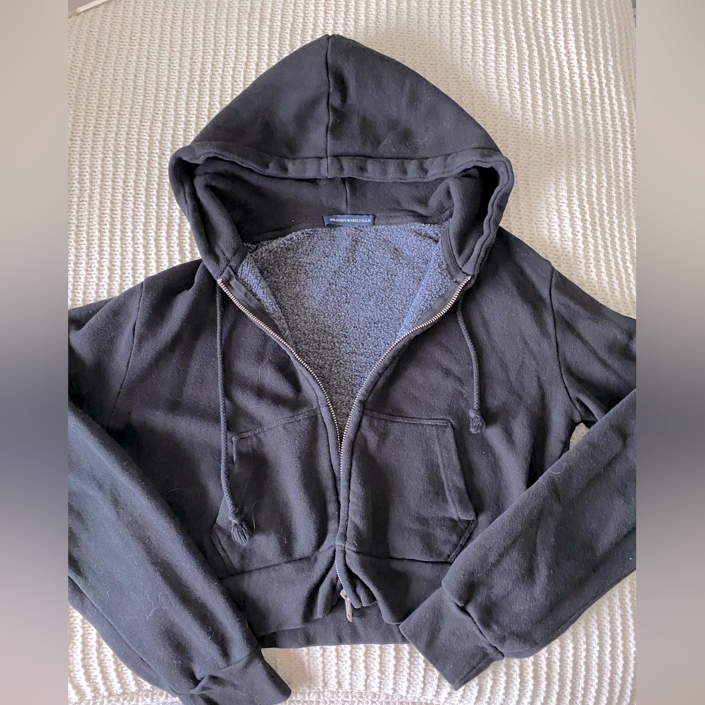 Brandy Melville cropped zip up jacket